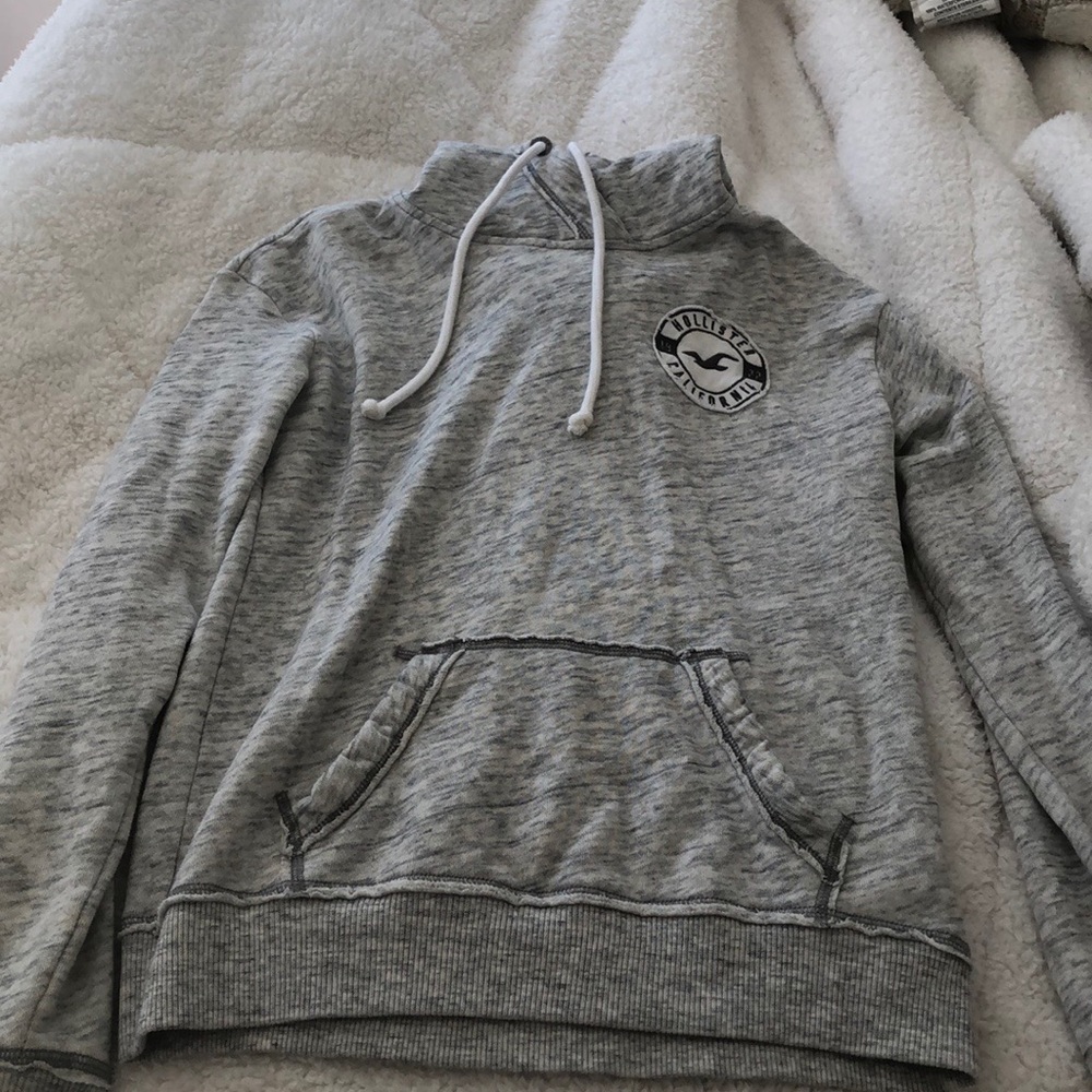 Hollister sweatshirt